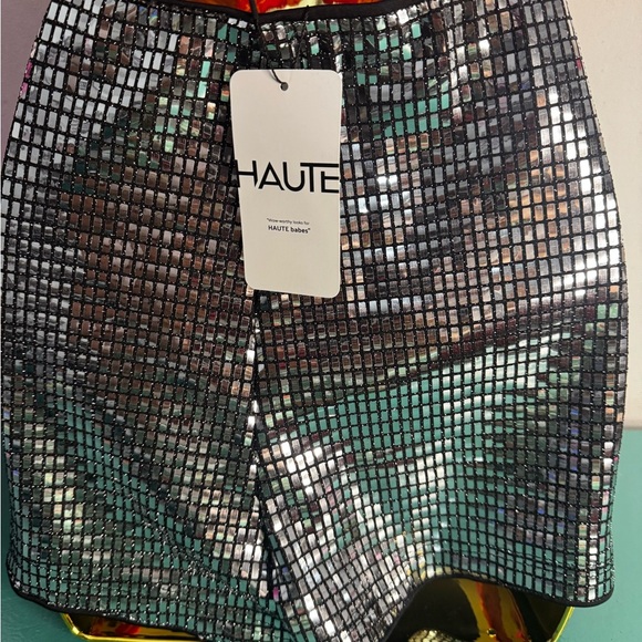 NEW Haute Shein Silver Rhinestone Mini Skirt Size M US Festival/Party Style - Picture 3 of 5